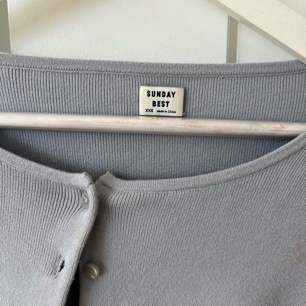 Women’s Aritzia Sunday Best Sweater Cardigan - Picture 5 of 7